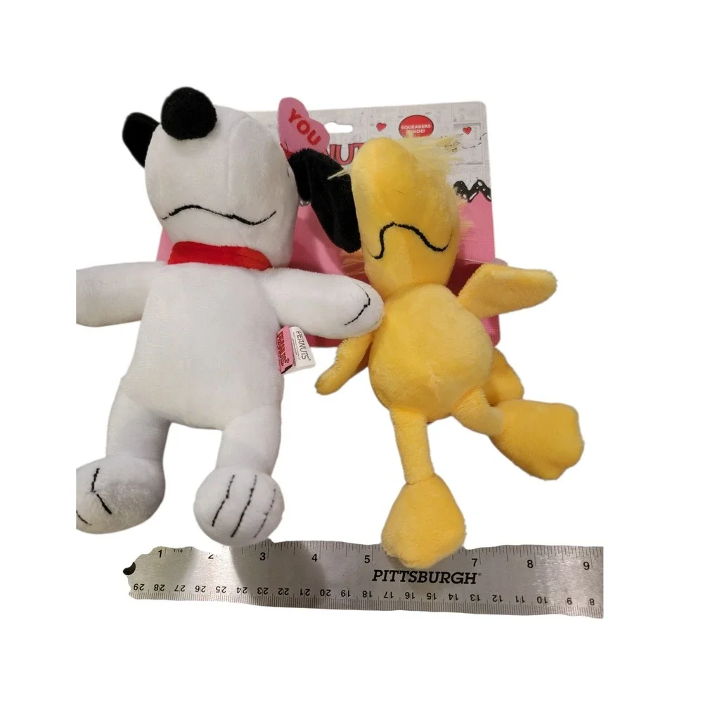 Peanuts Snoopy Woodstock 2 Pack Dog Toys Squeakers Inside Valentine Hearts